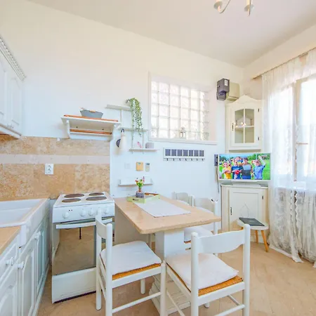 Barbara By Interhome Appartement Lovran