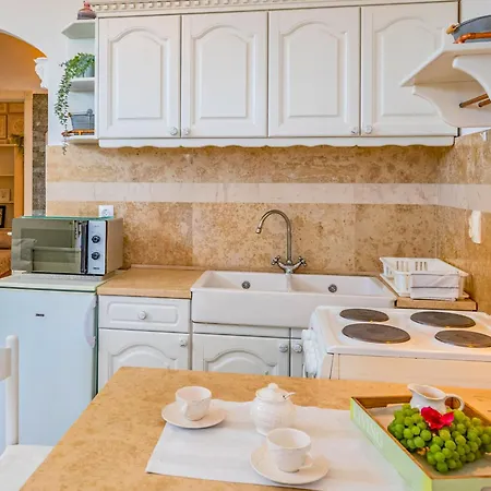 Apartament Barbara By Interhome *